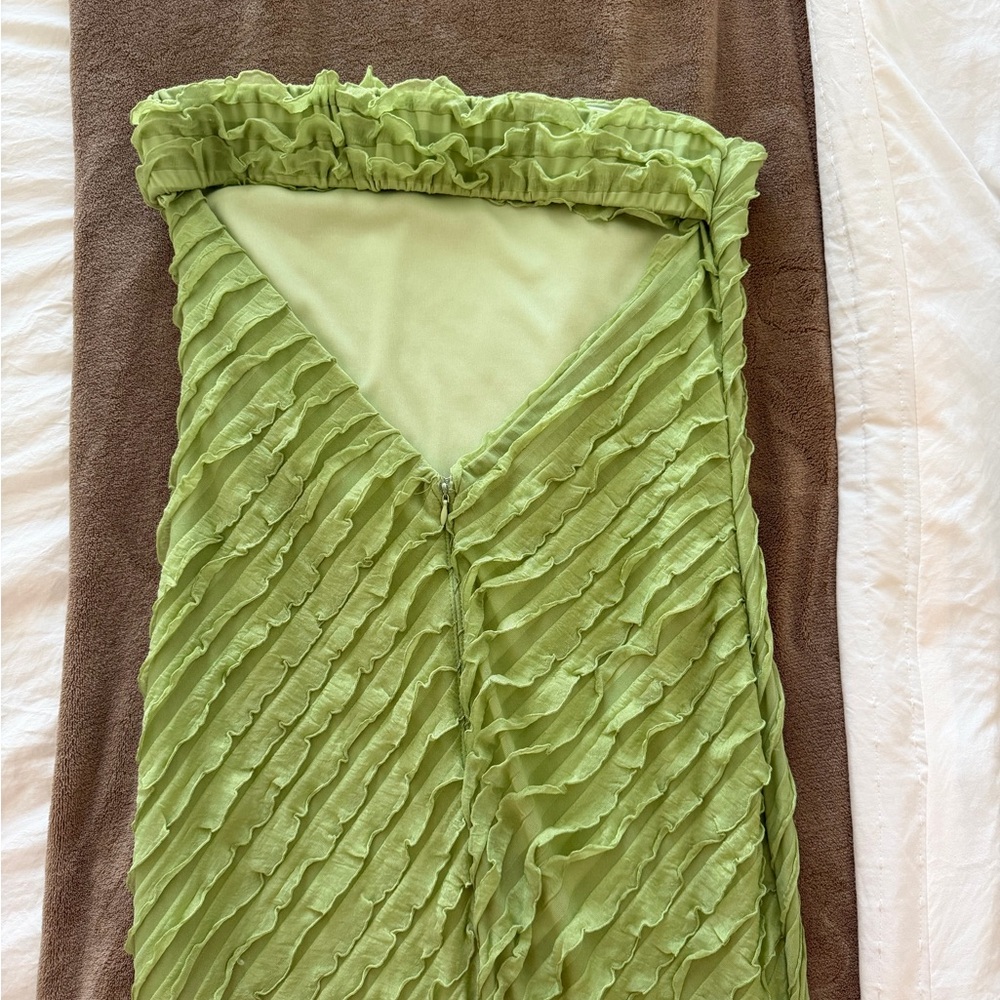 Lulus Green Ruffled Dress - Picture 4 of 5
